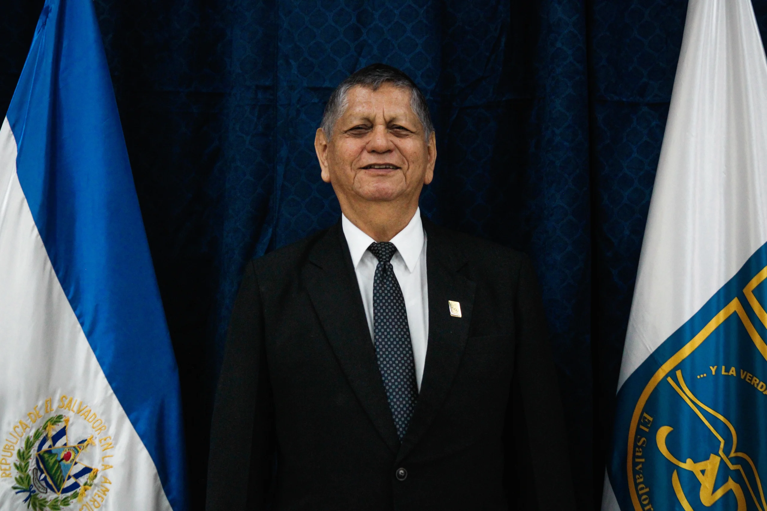 Lic. David Dolores Batres Díaz
